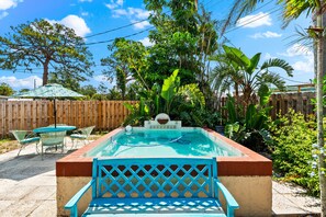 Pool - Tiki Gardens House, Sarasota, Florida, with dipping Pool, Tiki bar +++ (Sarasota)