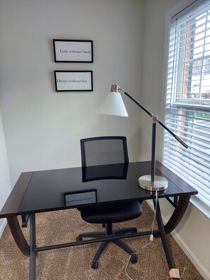 Interior - Stunning 2400 Sqft. 4 BR, 3.5 BT in the most convenient location to Quantico (Stafford)