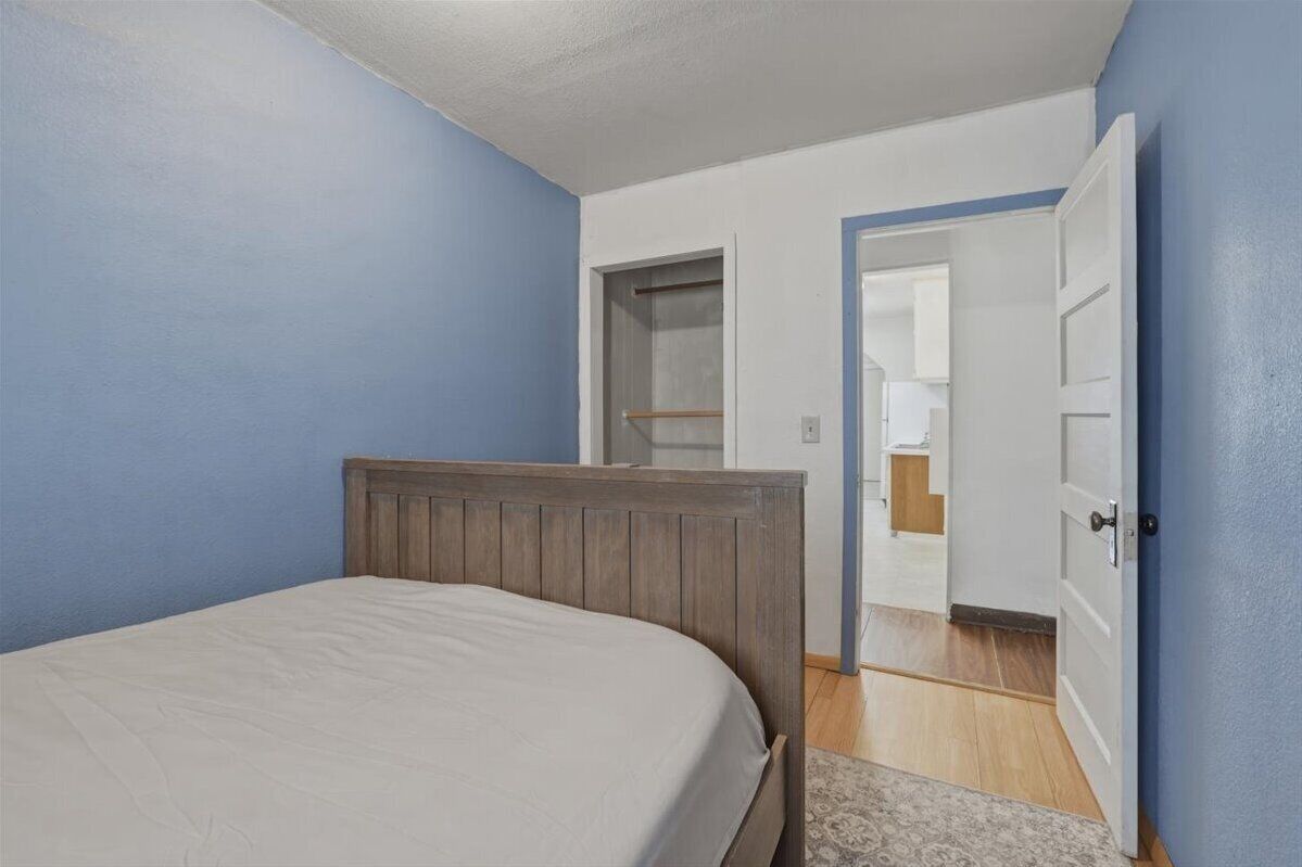 1 多间卧室、免费 WiFi、床单