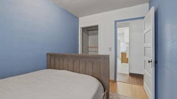 1 多间卧室、免费 WiFi、床单