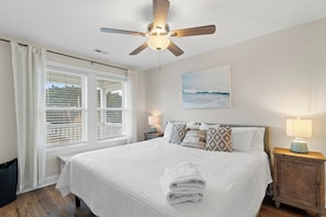 2 bedrooms, iron/ironing board, travel cot, free WiFi
