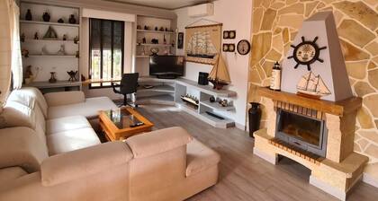 Villa with private pool, hydromassage, fireplace and private barbecue