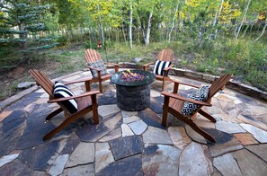 Terrace/patio - Ski in/ski out Granby Ranch Home- Ski, Golf, Fish, Bike, Hike, Relax- sleeps 8 (Granby)