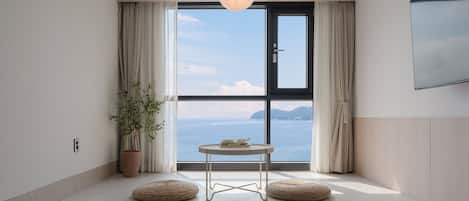 Cobertura design | 1 quarto, roupas de cama premium, cortinas blackout, Wi-Fi de cortesia