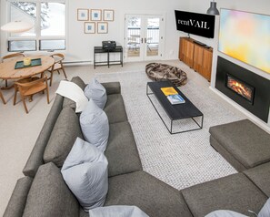 TV, fireplace - Luxury Vail Getaway | Coldstream 7 at Cascade Village | 3BR Townhome, Pool & Hot (Vail)