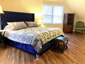 4 habitaciones, escritorio, tabla de planchar con plancha y wifi gratis