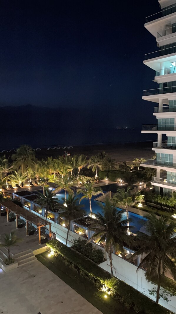 Departamento panorámico | Vista a la playa o el mar