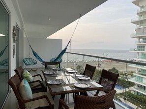 Luxury Apartment | Terrace/patio