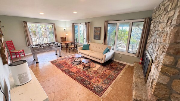 Smart TV, fireplace, DVD player, foosball
