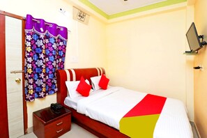 Deluxe Double Room, City View | Egyptian cotton sheets, premium bedding, down comforters - Goroomgo Jagannath Lodge Puri (Puri)