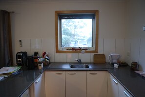 Fridge, microwave, oven, coffee/tea maker