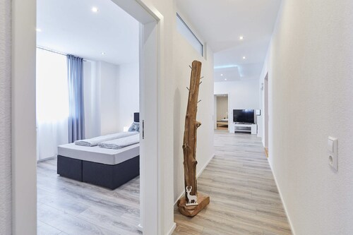 Luxuswohnung zum kleinen Preis :-)!