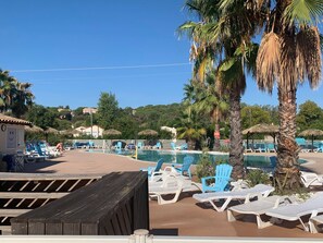 Piscine extérieure, piscine chauffée