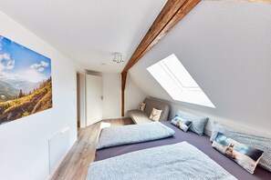 3 habitaciones, wifi gratis y ropa de cama 