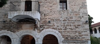 Chiona's Apartments by the sea