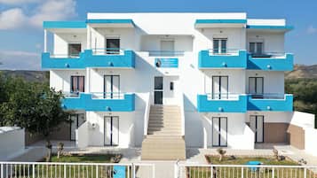 Apartment, 1 Queen Bed | Exterior