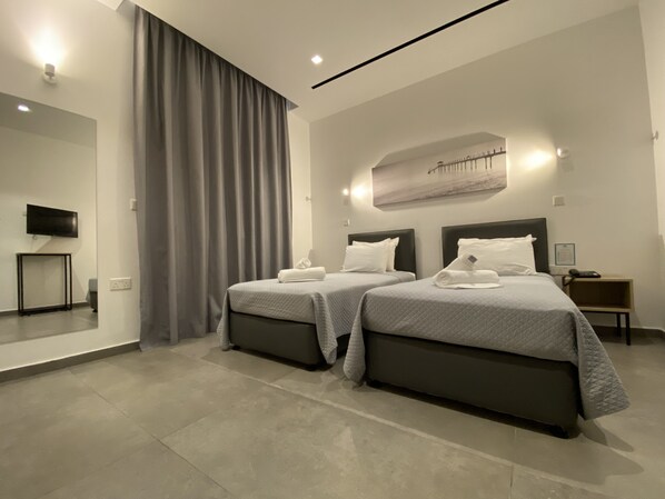 1 Schlafzimmer, Zimmersafe, Schreibtisch, kostenloses WLAN