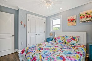 3 bedrooms, Internet