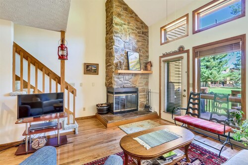 Comfortable for singles, a couple or small family, Alpine Haus has it all.