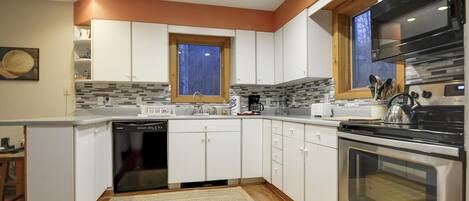 Fridge, microwave, dishwasher, coffee/tea maker