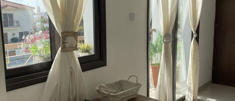 아파트 | 욕실 | 샤워 시설, 전신 욕조, 헤어드라이어, 타월