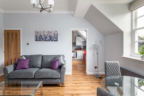 TV connectée, cheminée