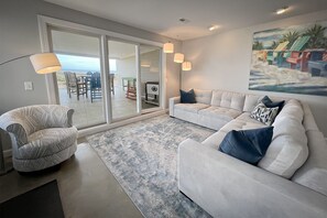 TV - Come and put your feet in the sand! Luxurious 3BR/3BA oceanfront condo. (Wrightsville Beach)