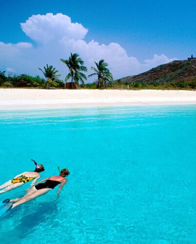 Waterbeach_Luquillo, Battery Backup/1 minute Beach/Private Jacuzzi