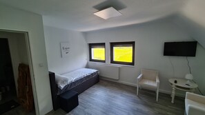 6 chambres, Wi-Fi, draps fournis
