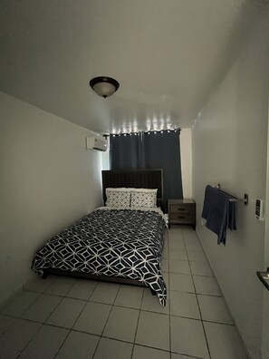 3 室のベッドルーム、WiFi、ベッドシーツ