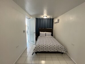 3 室のベッドルーム、WiFi、ベッドシーツ