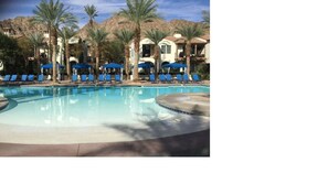 屋外プール、温水プール