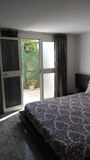 1 camera, ferro/asse da stiro, Wi-Fi gratuito, lenzuola