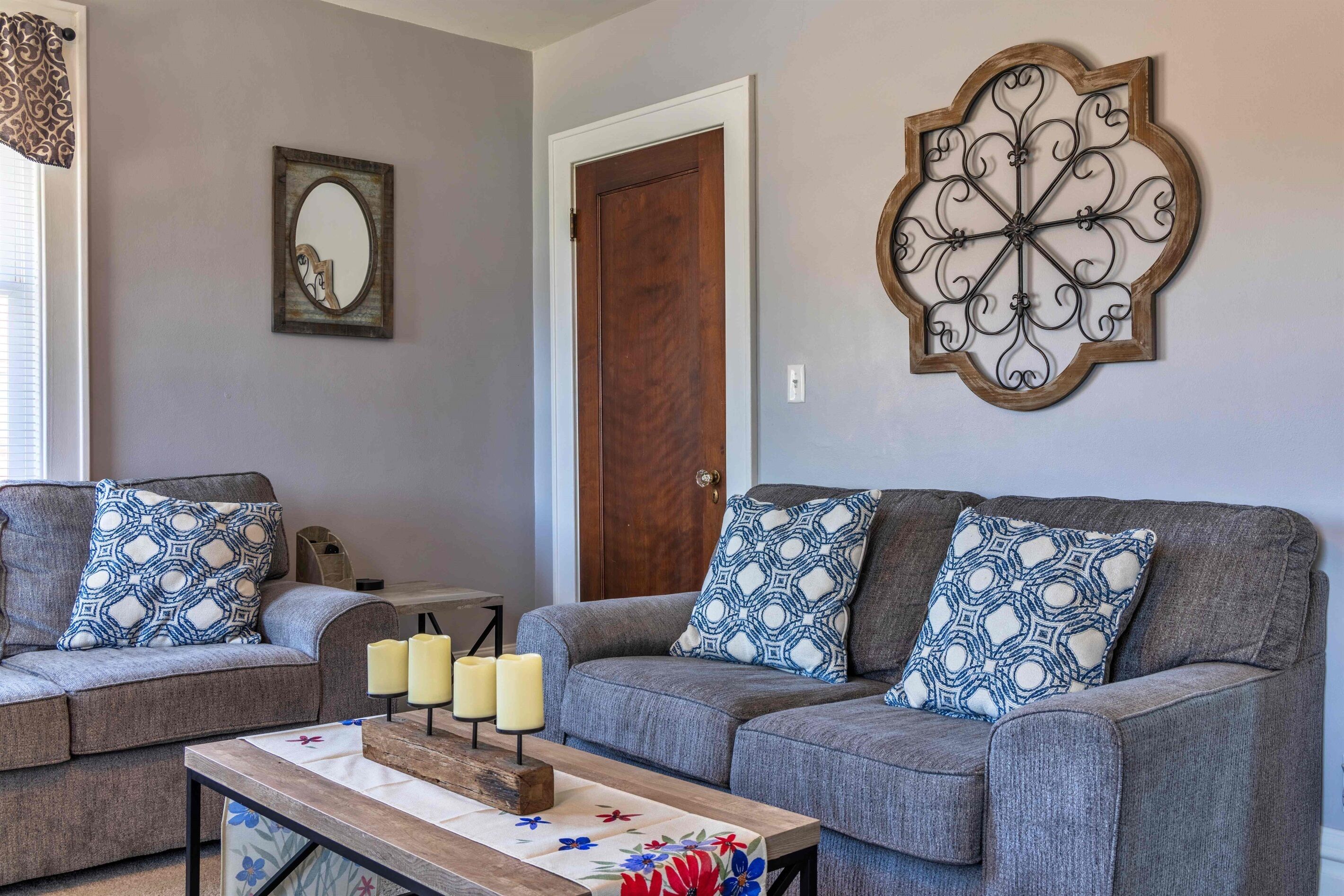 Smart TV, DVD player, books, video library