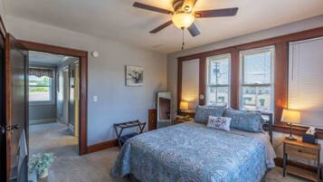 2 habitaciones, escritorio, wifi y ropa de cama