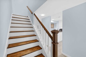 Interior - New to the Market - The Greens at Shipyard - Relax at Seahabilitation HHI (Hilton Head Island)