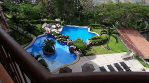 Piscine extérieure