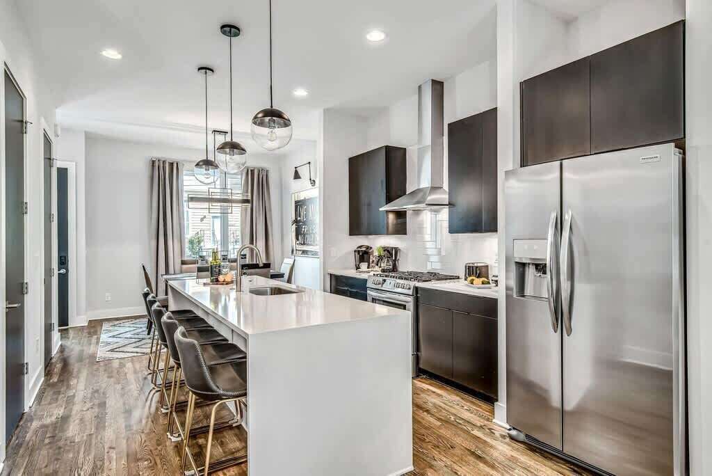 Frigorífic i cafetera i tetera 