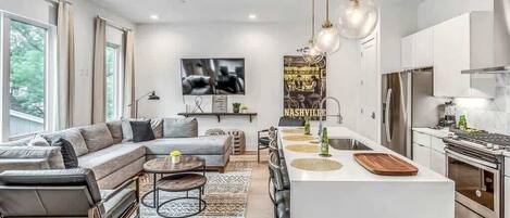 Fridge, microwave, dishwasher, coffee/tea maker