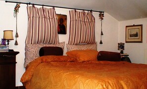 3 Schlafzimmer, Bügeleisen/Bügelbrett, Bettwäsche