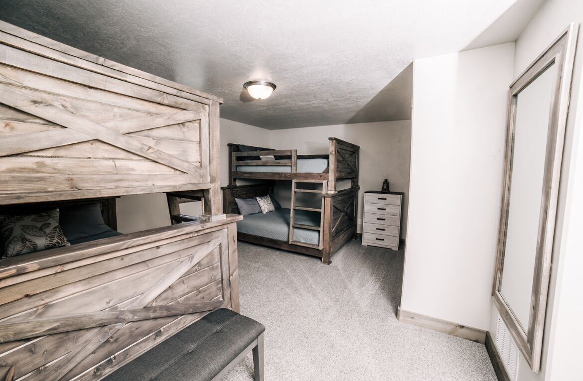 6 bedrooms, free WiFi, bed sheets