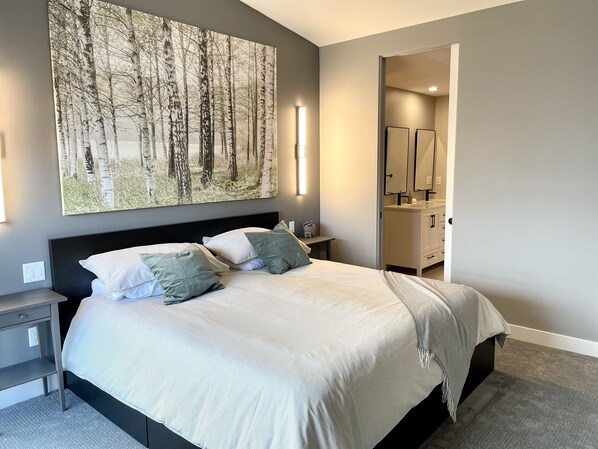 2 chambres, bureau, fer et planche à repasser, Wi-Fi gratuit