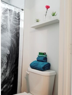 Bathroom - Cool and Cozy Apartment in the Heart of Miami! #8 (Miami)