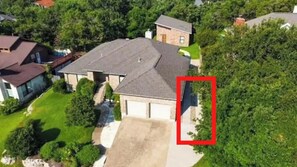 Exterior - Modern Austin Guesthouse w/ Family-Friendly Amenities (Austin)