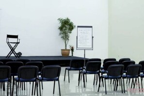 Meeting facility - FO-11 Finca Oasis - Rest, Disconnect, Reconnect (Los Llanos)