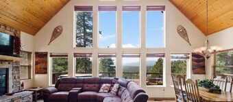 Valley View Cabin, New Hot Tub, Close to Ski Lifts!