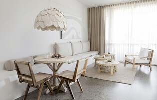Imperial Suite | Living area | 50-inch LED TV with digital channels, TV, streaming services