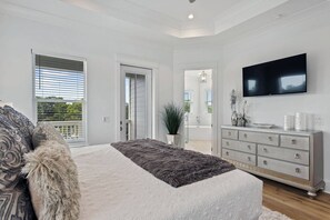 5 bedrooms, iron/ironing board, travel cot, WiFi - Pool/Hot Tub, BeachView, Golf Cart - Beach Kissed Bliss (Miramar Beach)