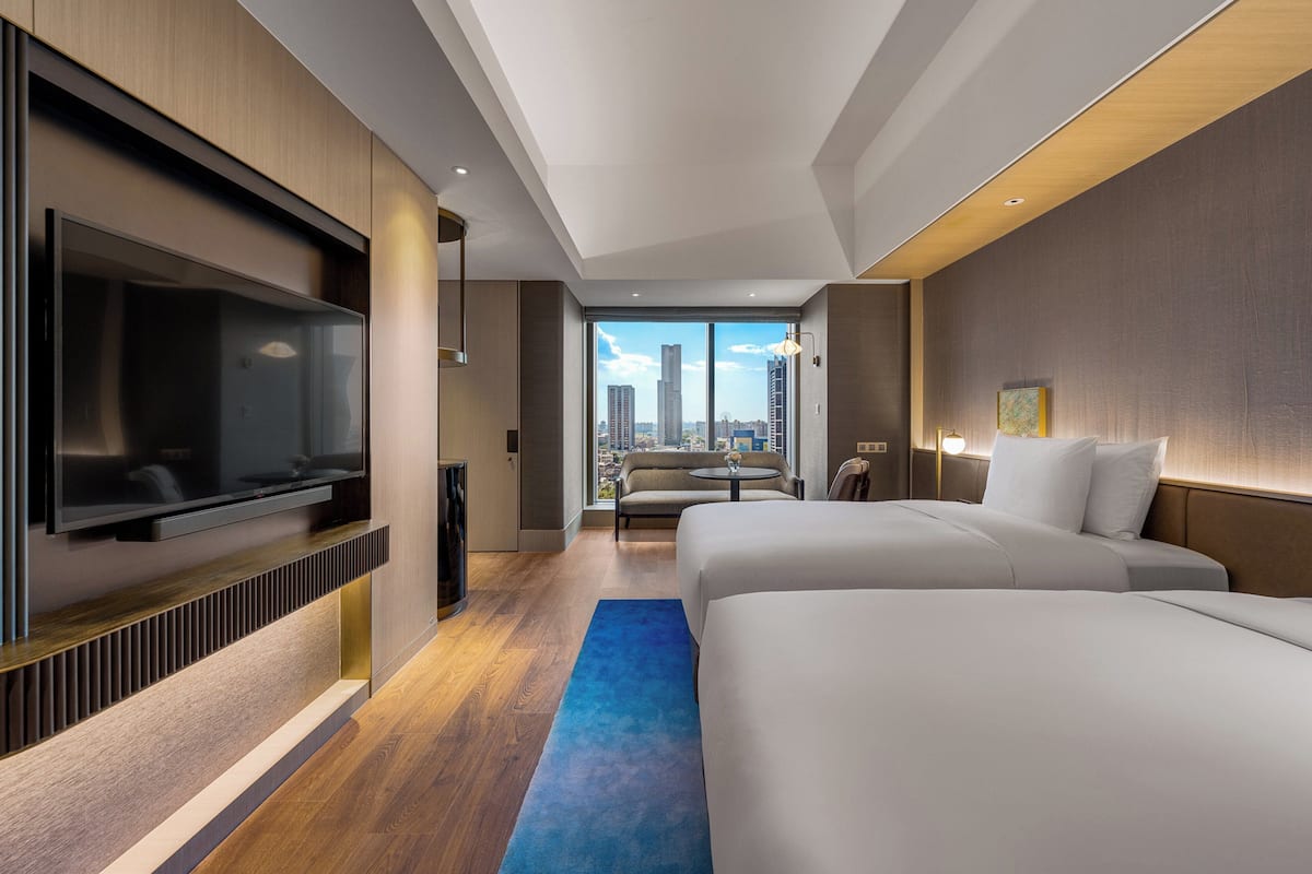 Habitación Premium, 2 camas matrimoniales (High Floor) | Ropa de cama de alta calidad y minibar