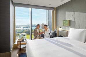 Premium-sengetøj, minibar, pengeskab på værelset, skrivebord